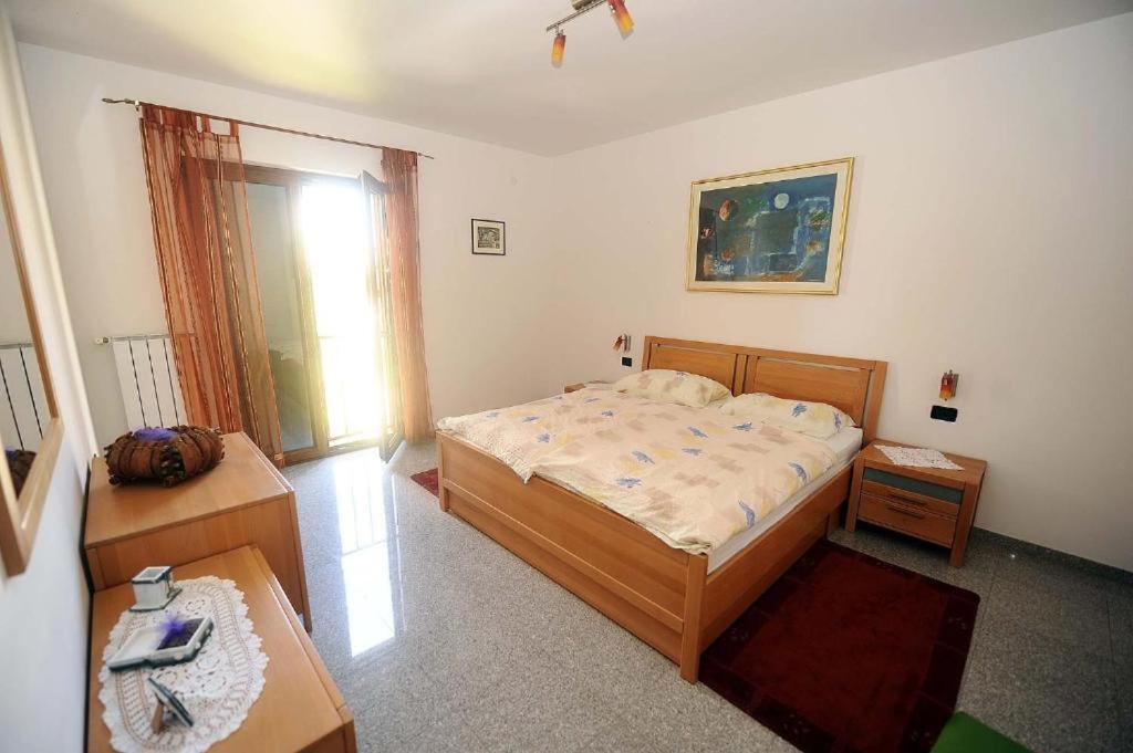 Apartments Ana Wellness S Ровінь Екстер'єр фото