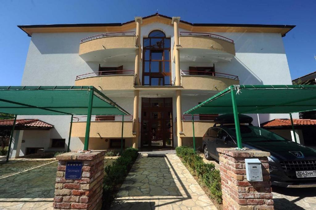 Apartments Ana Wellness S Ровінь Екстер'єр фото