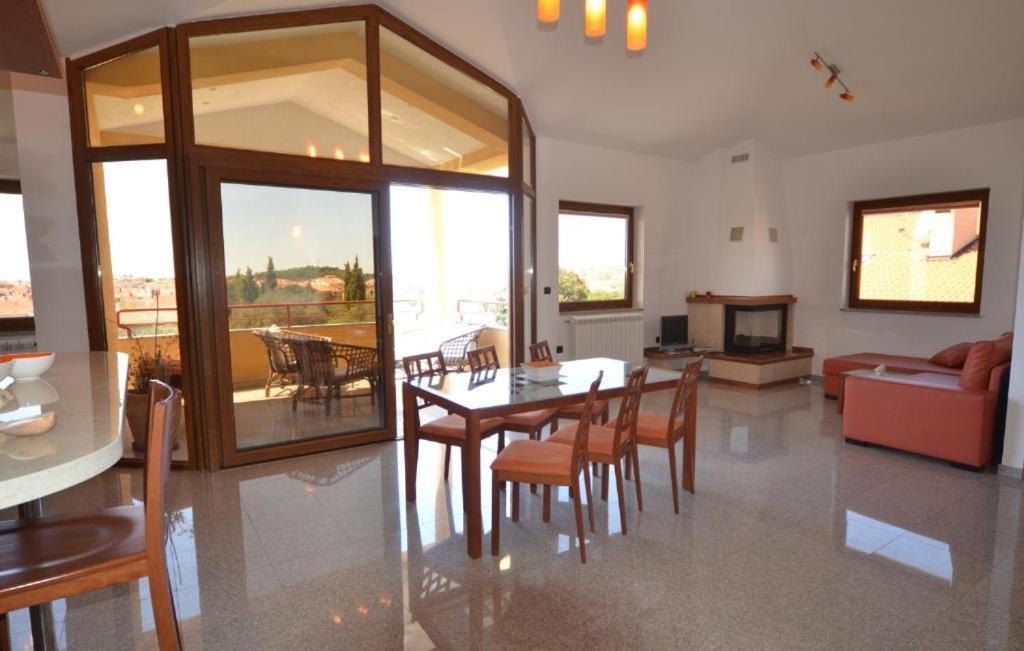 Apartments Ana Wellness S Ровінь Екстер'єр фото