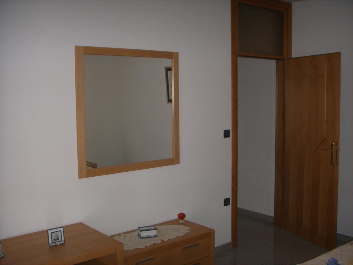 Apartments Ana Wellness S Ровінь Екстер'єр фото
